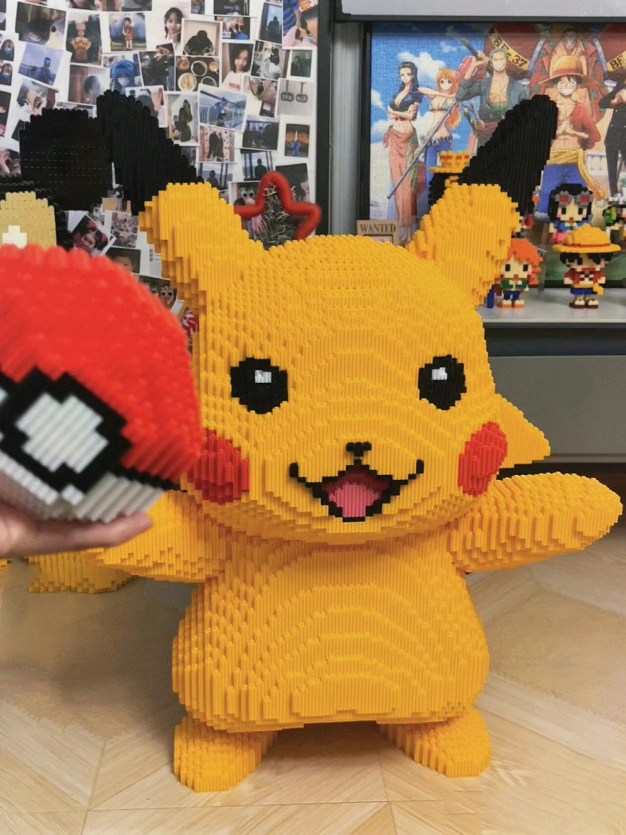 Pokémon Super Big Pikachu - Blocks Boy